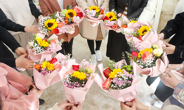 愛在三八節(jié)，情暖半邊天——濟(jì)南賽成為女員工送上節(jié)日祝福